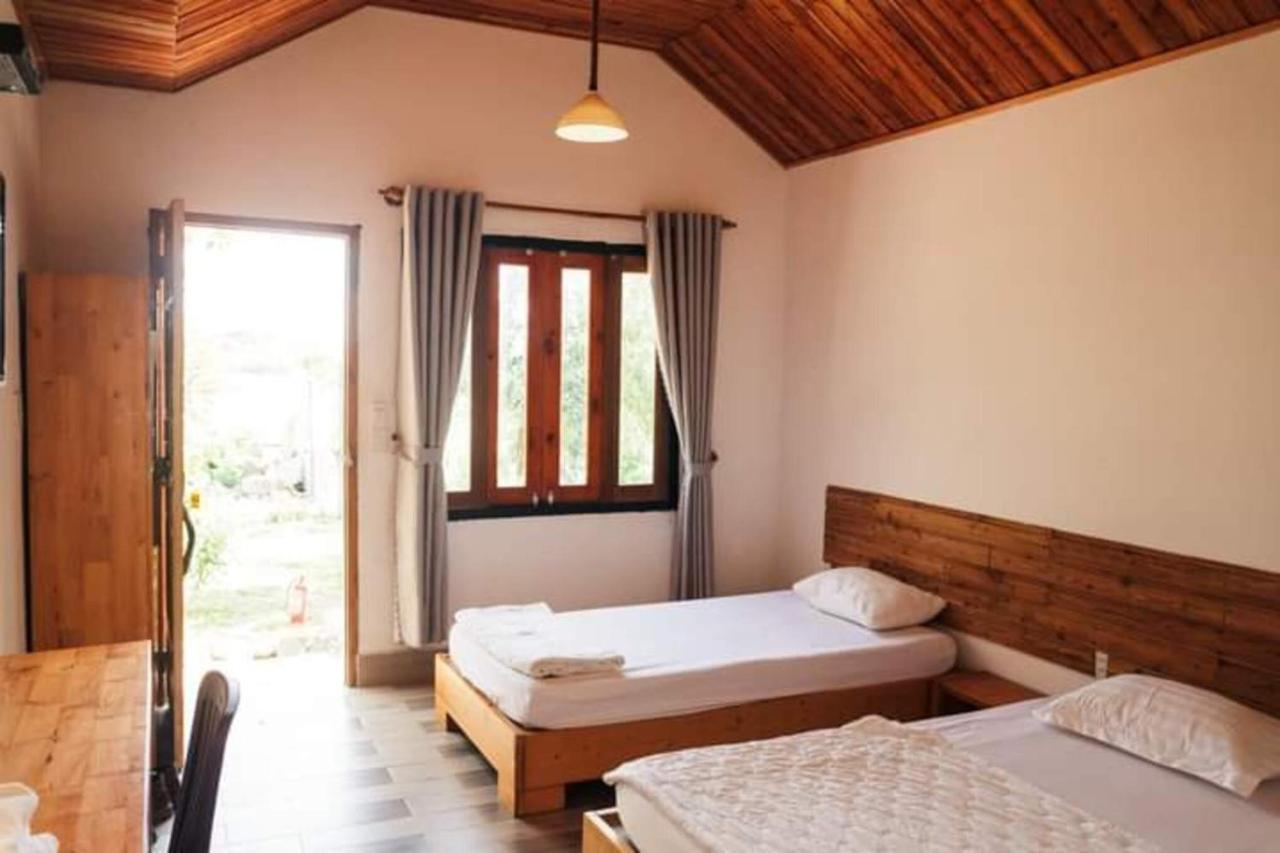 Villa Dao Hoa Vang Cam Ranh - Venuestay 外观 照片