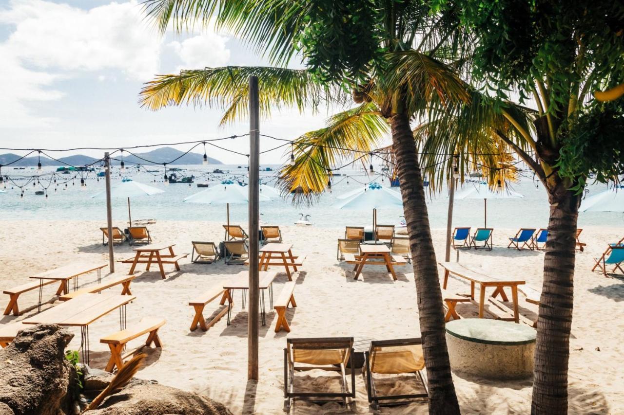 Villa Dao Hoa Vang Cam Ranh - Venuestay 外观 照片