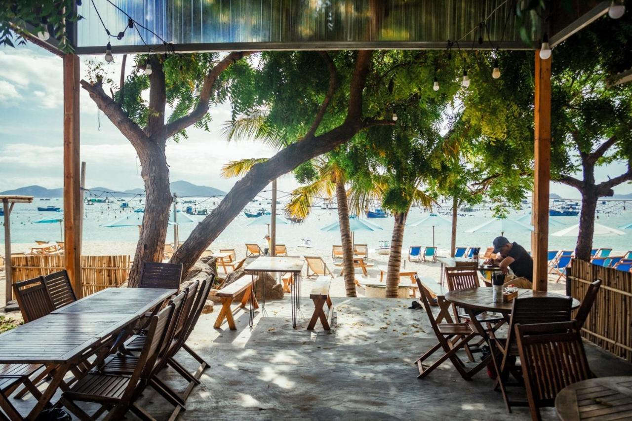 Villa Dao Hoa Vang Cam Ranh - Venuestay 外观 照片